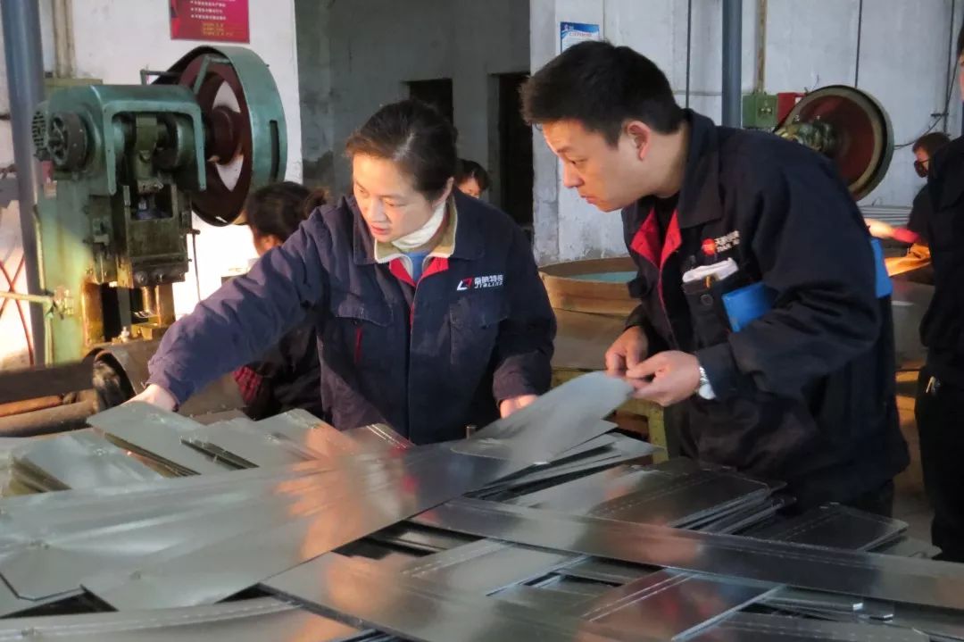 【打赢百日(rì)攻堅戰<27>】嘉陵特裝：把成本壓下(xià)去(qù)，把價值挖出來(lái)！