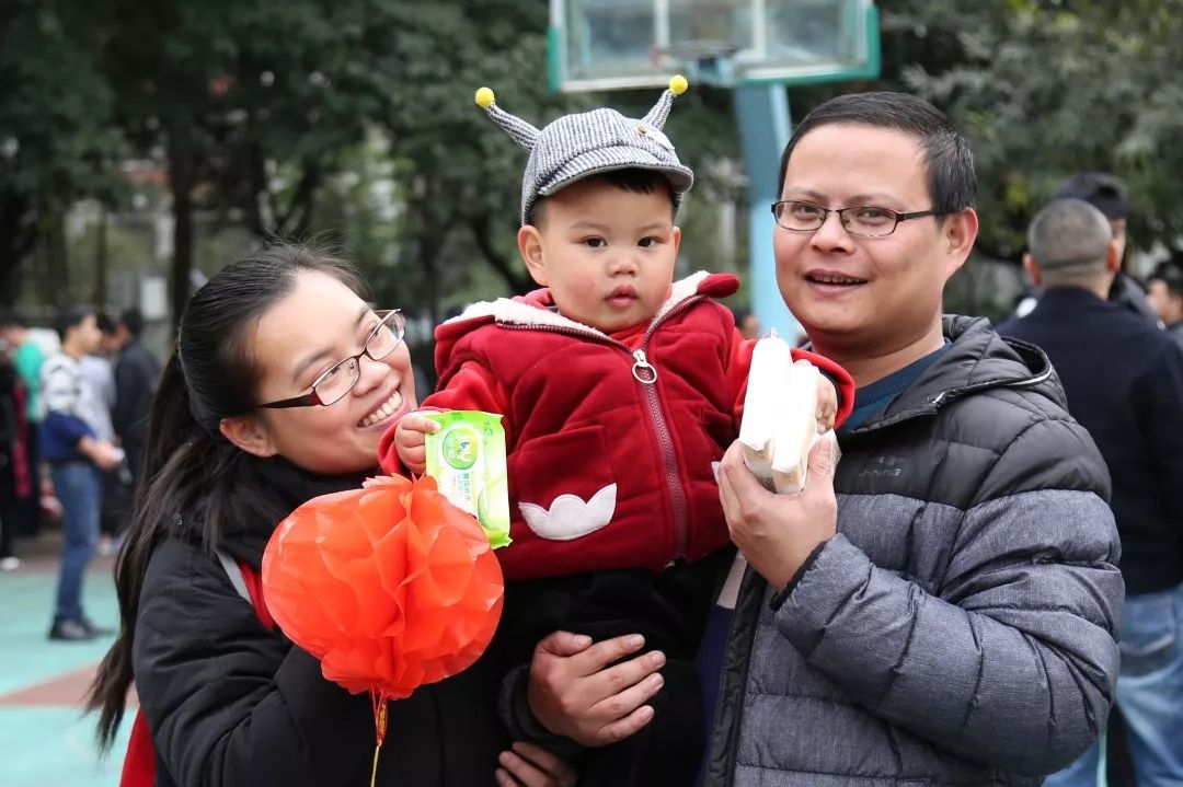 【兵(bīng)裝青年(nián)标兵(bīng)⑥】紅(hóng)宇精工(gōng)黃(huáng)麗(lì)玲：技(jì)術(shù)“大(dà)拿(ná)” 科(kē)研“擔當”