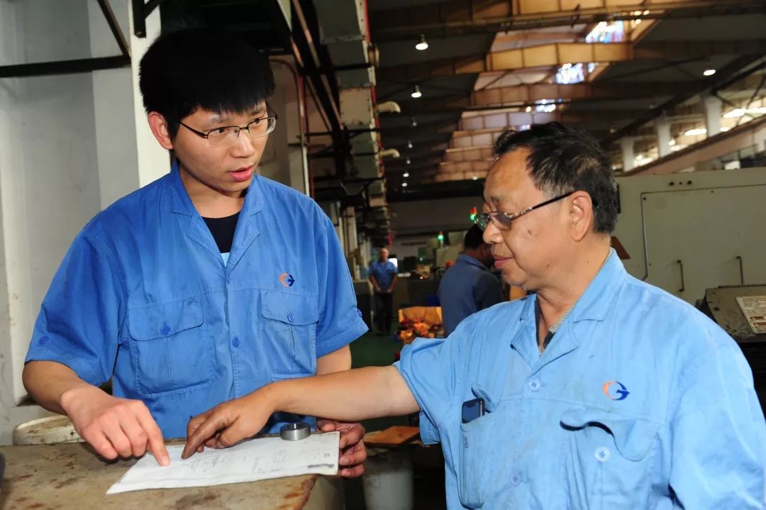 【打赢百日(rì)攻堅戰<17>】長(cháng)江電(diàn)工(gōng)：念好(hǎo)四字“真經”   确保精準中的(de)