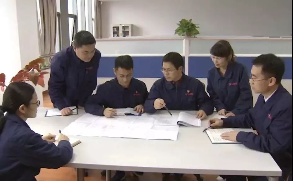 被央視(shì)“發現(xiàn)”了(le)！紅(hóng)宇精工(gōng)登上(shàng)央視(shì)發現(xiàn)之旅頻(pín)道(dào)《紀錄東(dōng)方》欄目