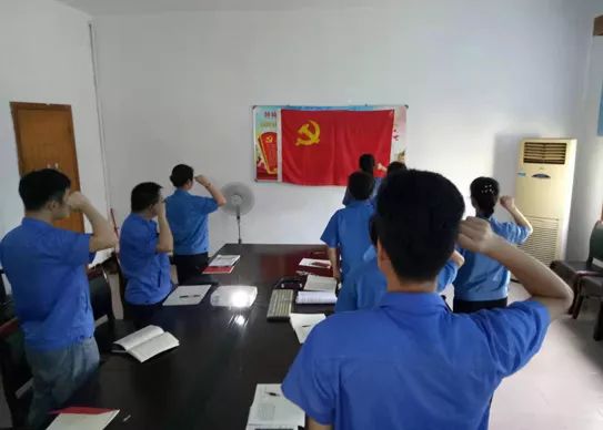 華南(nán)光(guāng)電(diàn)：打通(tōng)黨建工(gōng)作(zuò)與生(shēng)産經營“任督二脈”【堡壘行(xíng)動·融入中心<1>】