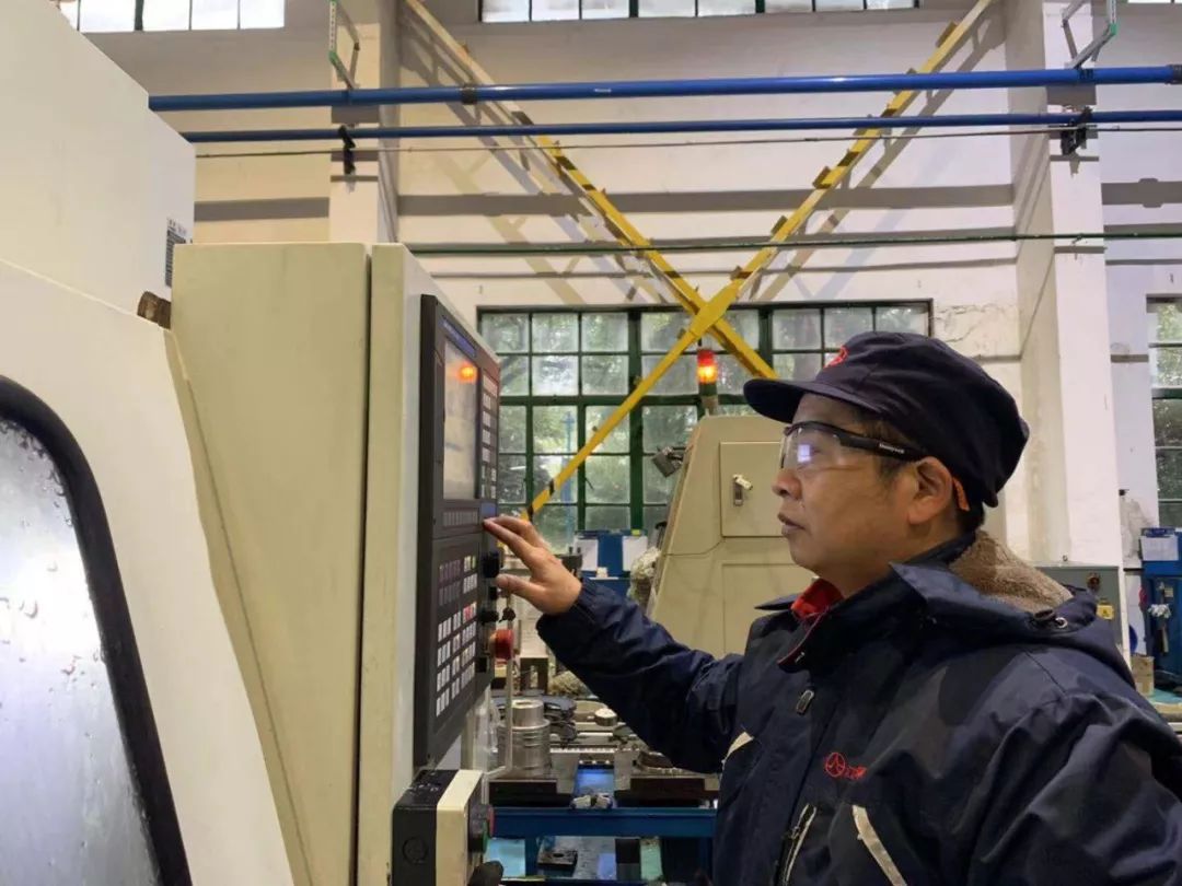 沖刺收官中的(de)“急先鋒”【堡壘行(xíng)動·黨員(yuán)風(fēng)采】